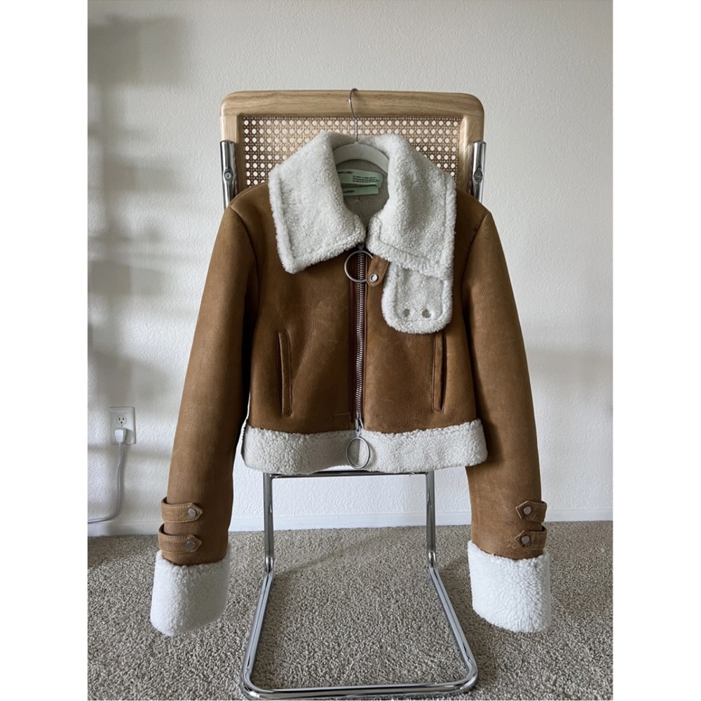Off-White Shearling Jacket - image 6
